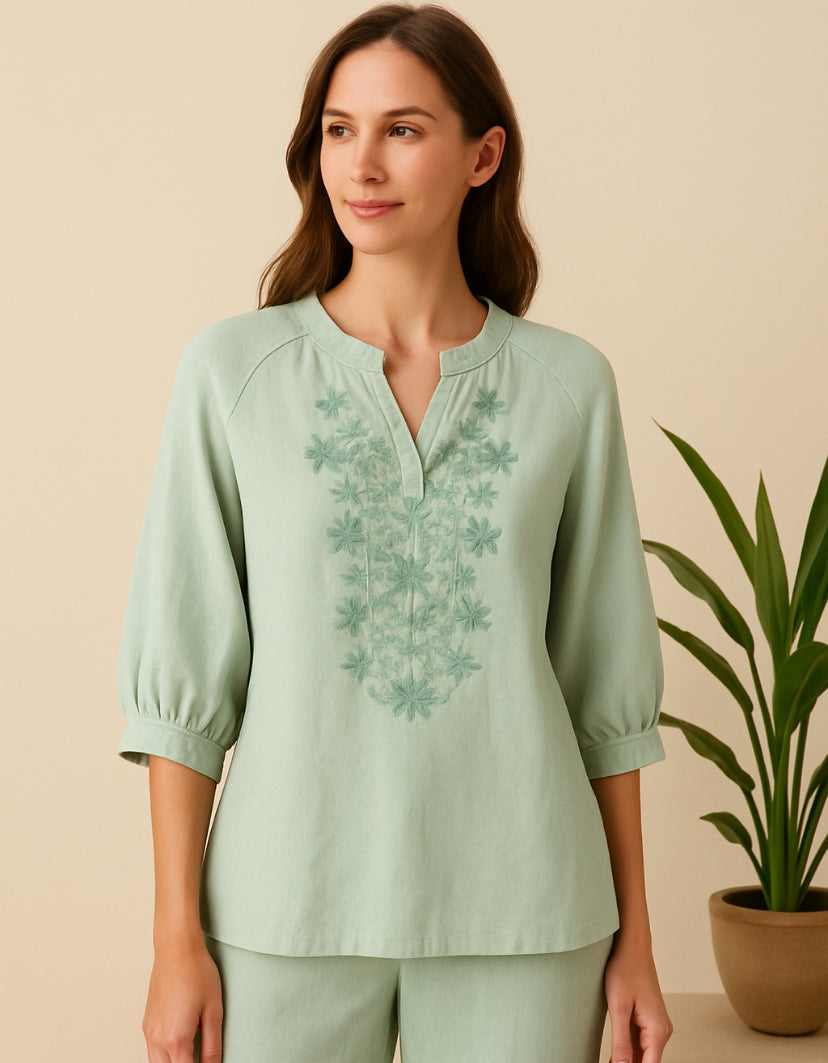 Bata Bordada Viviane