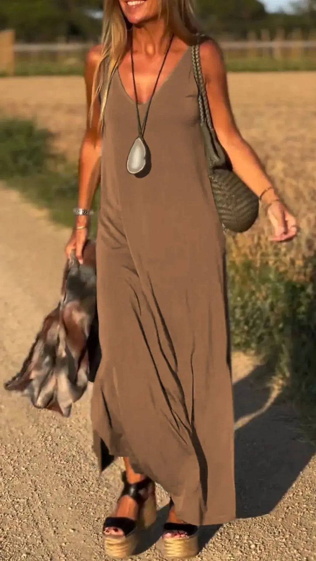 Vestido Parisienne – Estilo Chic e Contemporâneo da Moda Europeia (Leve e Soltinho)